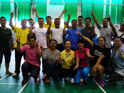 芦笛景区摘夺总公司拔河比赛桂冠