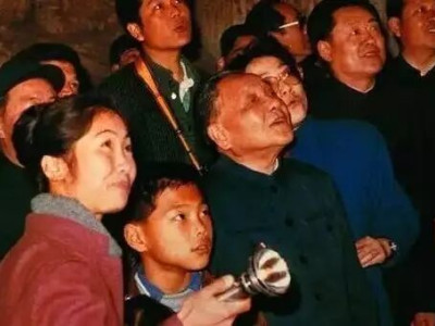 资深洞花回娘家 传经送宝情无价