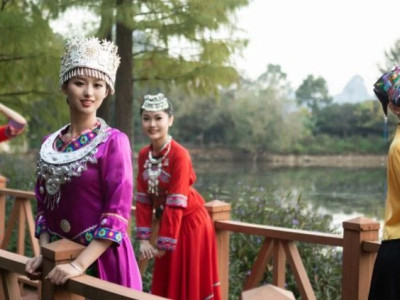 【HELLO ， “壮族三月三”】畅游芦笛岩，狂欢歌圩节！