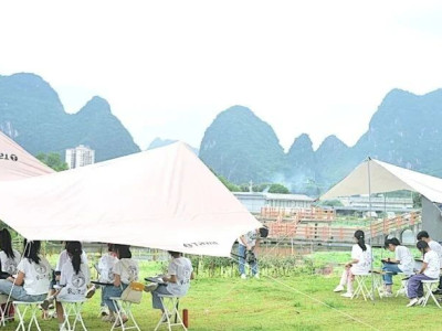邱广初桂林团扇“入扇 · 入画”户外非遗研学为文旅发展增添新活力