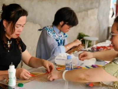 夏日清风·端午粽乐——邱广初桂林团扇文旅融合体验多样传统民俗活动