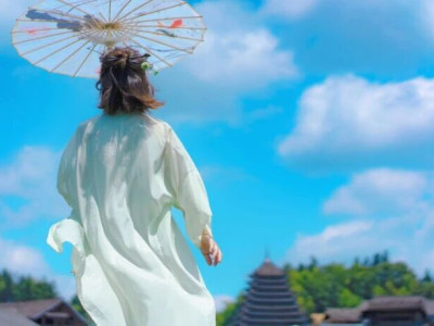 程阳已入夏，公主王子请进寨！