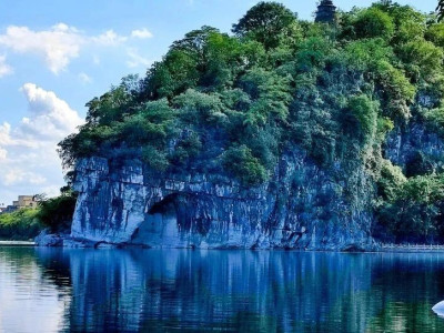 关于象鼻山景区夜场继续暂停开放及营业时间调整的通告