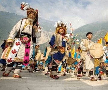 羌族巫舞：传承三千年的羌族舞蹈文化，击鼓起舞通天地