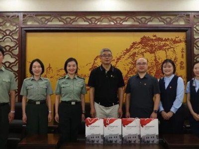 八路军桂林办事处纪念馆党支部与桂林银行叠彩支行党支部举行结对共建签约仪式