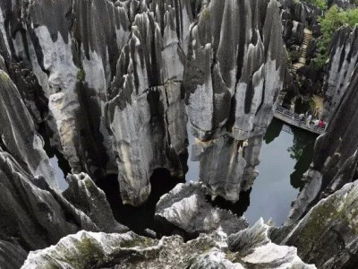 石林“变形记”