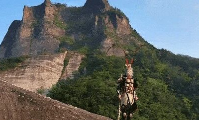 黑神话丹霞、悬崖影院、神龙印章…桂林文旅赢麻了！国庆游玩攻略快收藏！