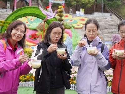 吃喝玩乐一整天！鸡冠洞暖冬市集热力全开！