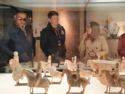 赞！来洛踩线采风，他们向世界推介洛阳！