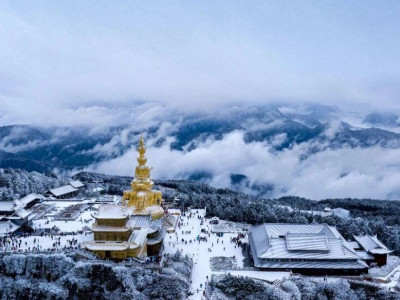 峨眉山免门票，要不要？