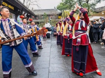 一场民族文化与自然奇观的激情碰撞 云南石林成都快闪活动盛大举行