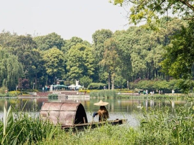 千年诗魂浣花溪：一水流芳润成都