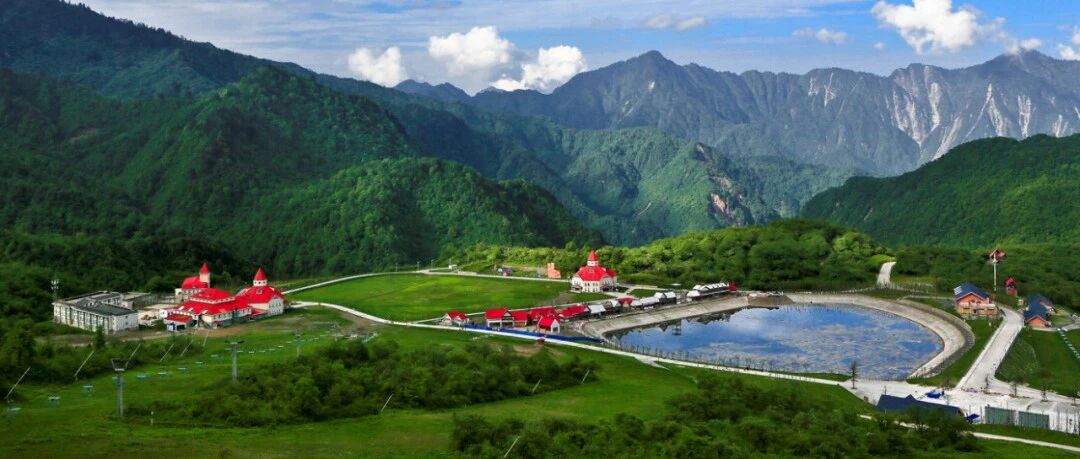 成都大邑获首批避暑旅游目的地认证 | 权威认证避暑胜地