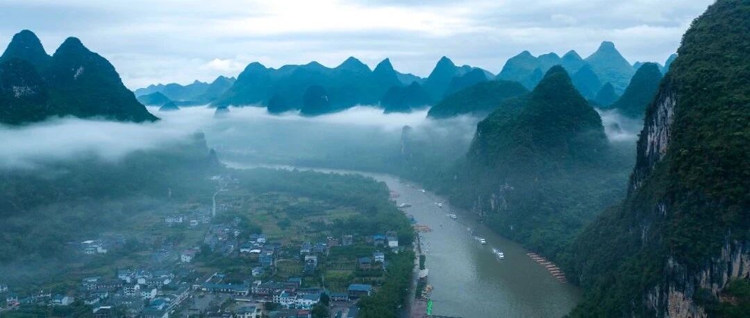 五一假期，在阳朔邂逅烟雨漓江