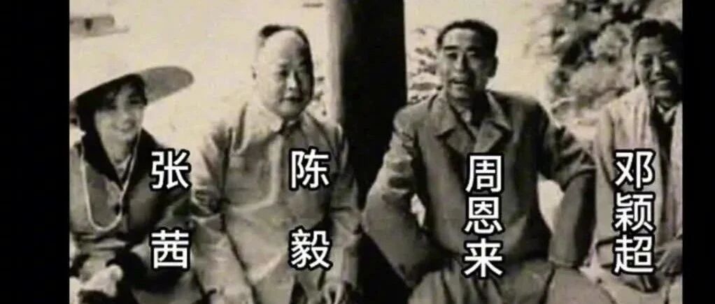 【历史上的今天】周恩来总理乘舟泛游漓江