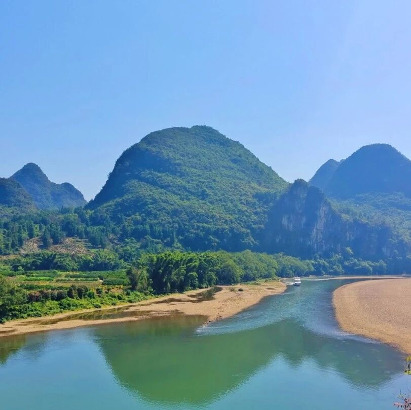 夏日漓江景悠然