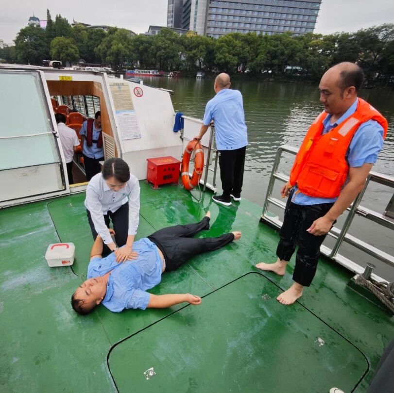 两江四湖公司顺利开展2024年船舶防抗雷雨大风演习