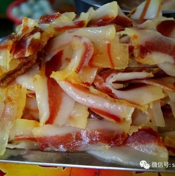 风味独特的石林“老腊肉”