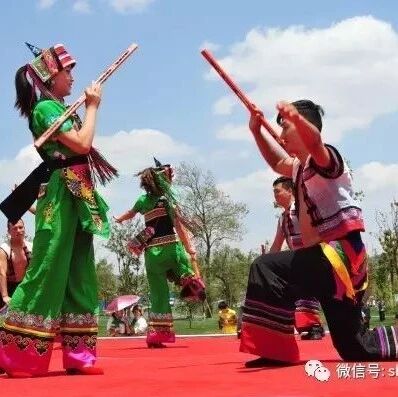 舞出灿烂——霸王鞭舞