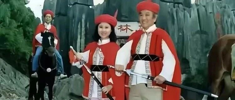 历经沧桑，方知人生潇洒；走过岁月，更懂红尘繁华