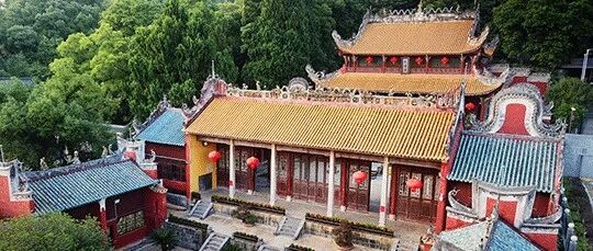 躲进这座桂林小城：祈福、赏秋、喝油茶…