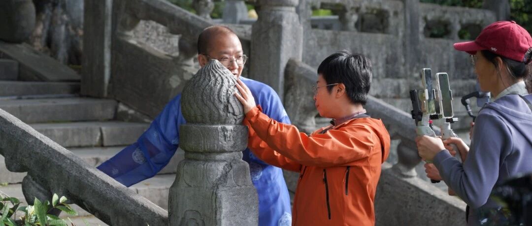 蒙曼老师“曼行广西”带你探秘桂林独秀峰·王城景区！