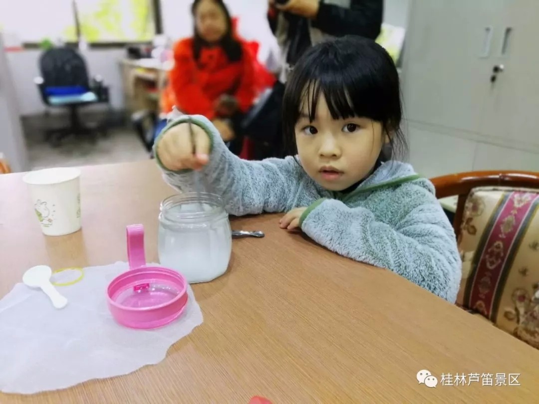 1539761290415272.jpg 14.webp.jpg